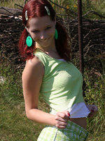 cute teen has picnic fun