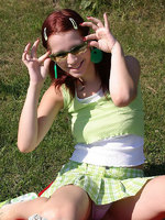 cute teen has picnic fun